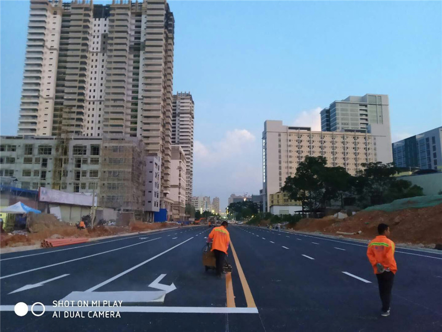 高新二路-市政道路標(biāo)線-飛馳交通